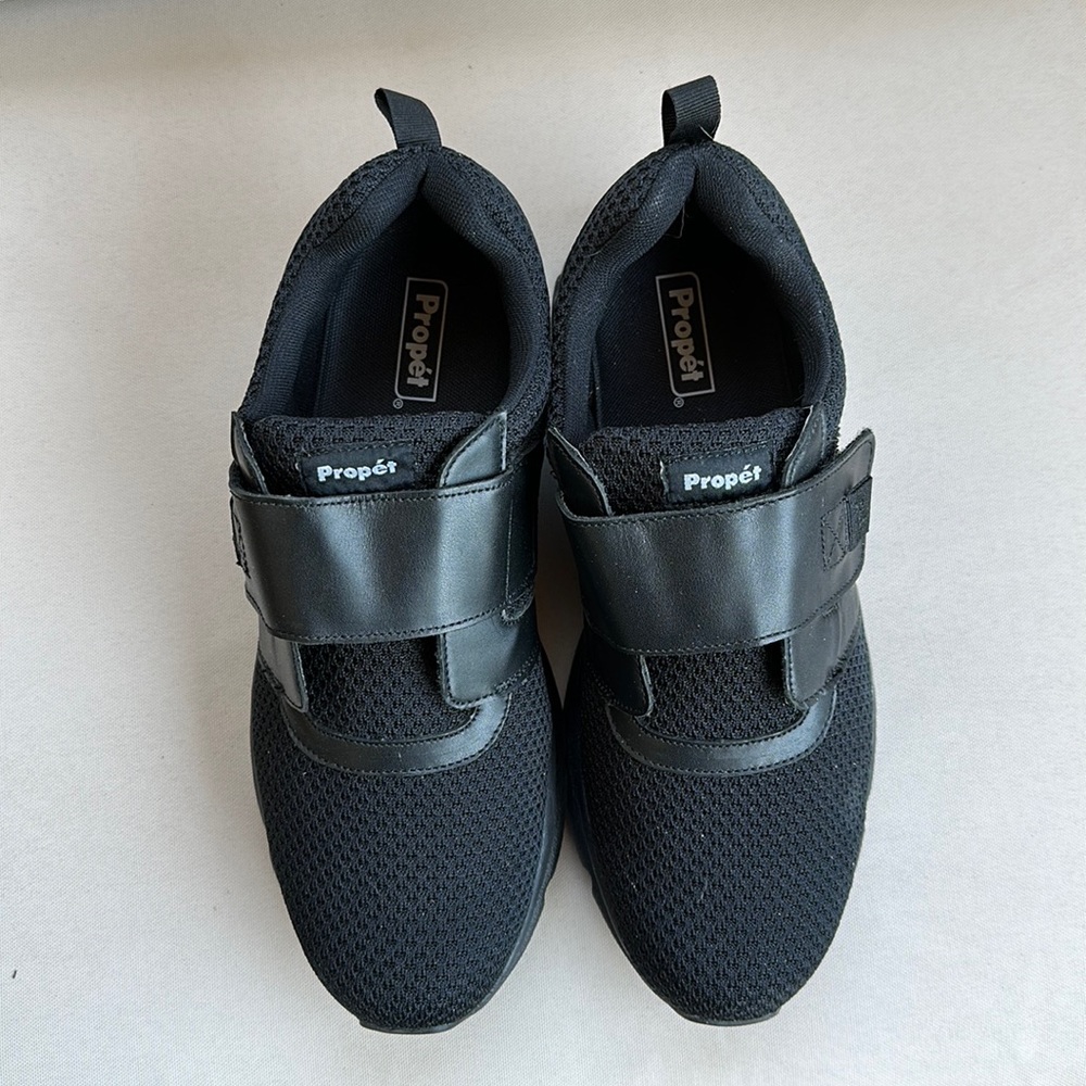 Men’s sneakers